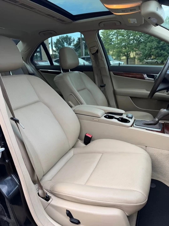 2009 Mercedes-Benz W204 C-Class - Image 9 of 20