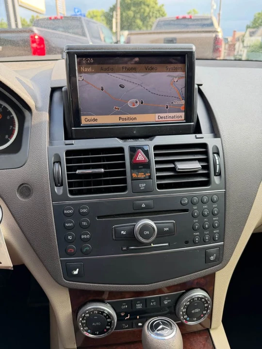 2009 Mercedes-Benz W204 C-Class - Image 17 of 20