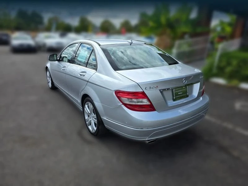 2009 Mercedes-Benz W204 C-Class - Image 2 of 20