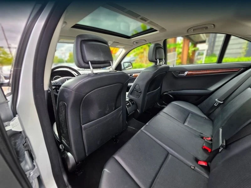 2009 Mercedes-Benz W204 C-Class - Image 15 of 20