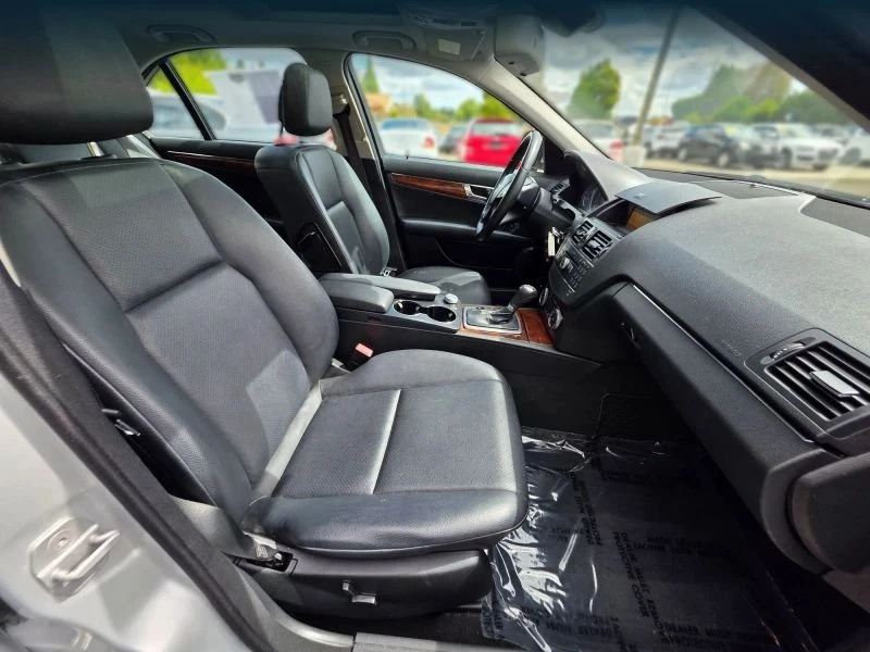 2009 Mercedes-Benz W204 C-Class - Image 19 of 20
