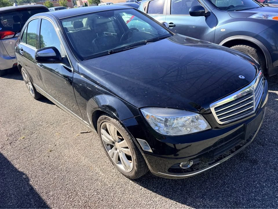 2009 Mercedes-Benz W204 C-Class - Image 2 of 5