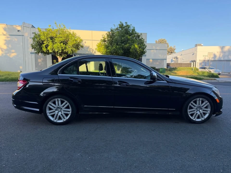 2009 Mercedes-Benz W204 C-Class - Image 4 of 20