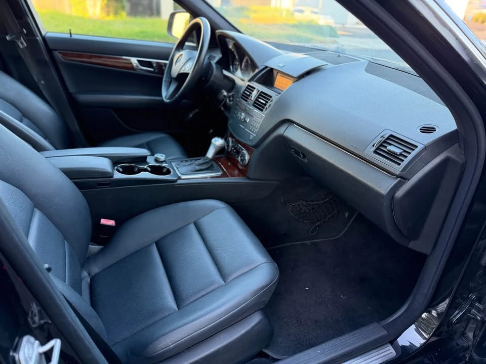 2009 Mercedes-Benz W204 C-Class - Image 18 of 20
