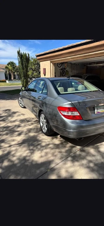 2009 Mercedes-Benz W204 C-Class - Image 3 of 12
