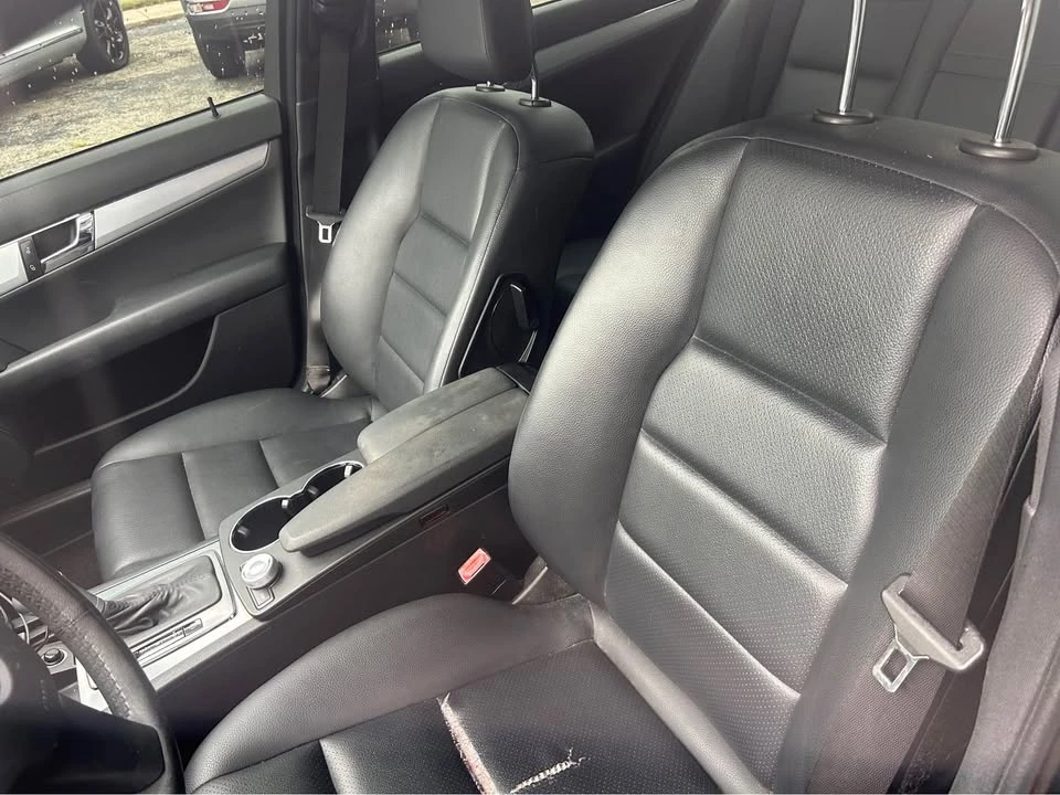 2009 Mercedes-Benz W204 C-Class - Image 9 of 14