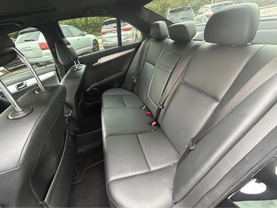 2009 Mercedes-Benz W204 C-Class - Image 12 of 14