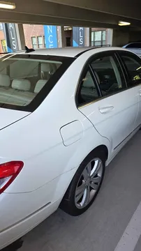 2009 Mercedes-Benz C-Class C 300 4MATIC Sedan 4D