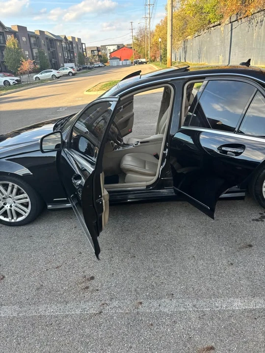 2009 Mercedes-Benz W204 C-Class - Image 3 of 11