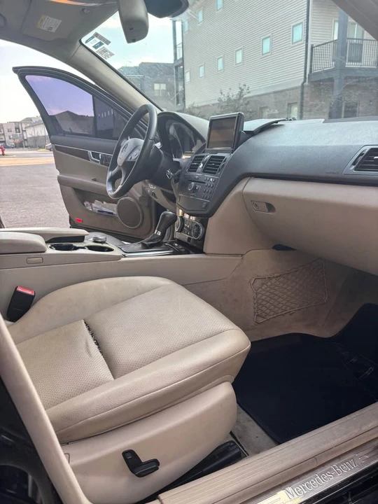2009 Mercedes-Benz W204 C-Class - Image 9 of 11