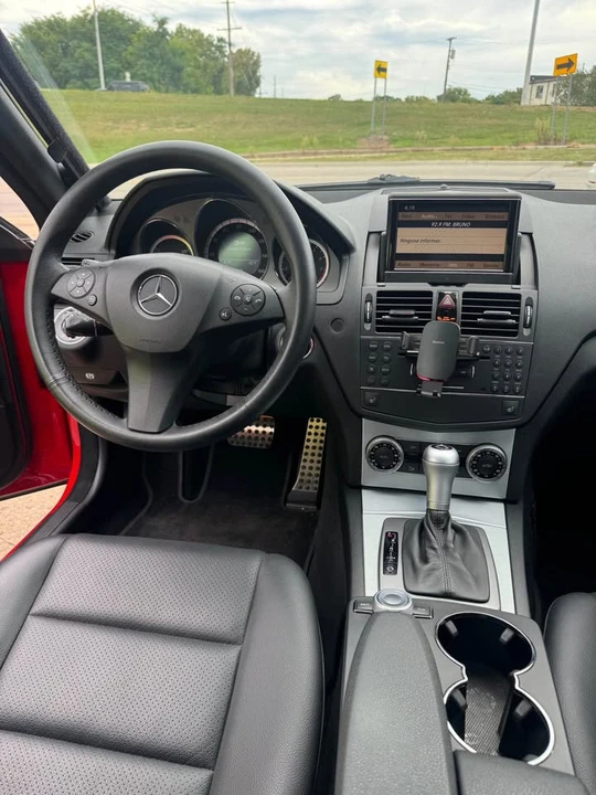 2009 Mercedes-Benz W204 C-Class - Image 5 of 12