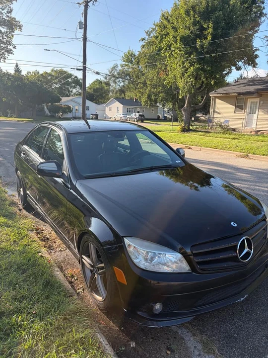 2009 Mercedes-Benz W204 C-Class - Image 3 of 13
