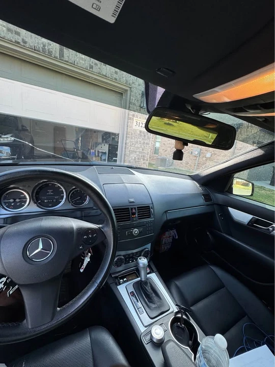2009 Mercedes-Benz W204 C-Class - Image 16 of 17