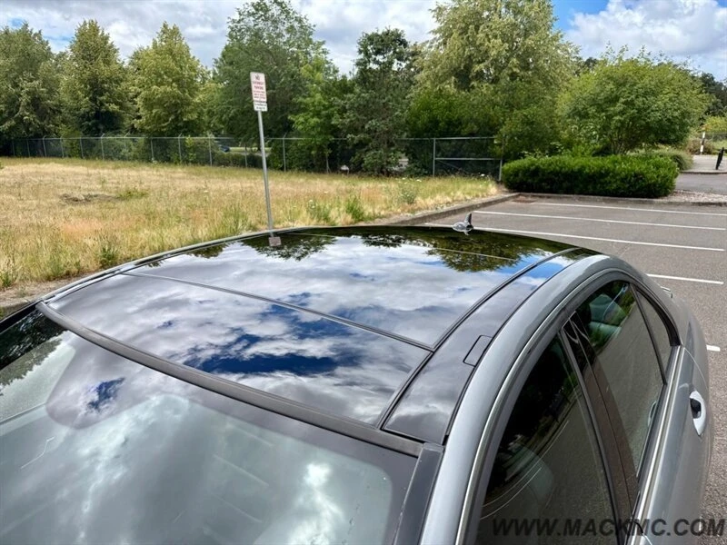 2009 Mercedes-Benz W204 C-Class - Image 12 of 20