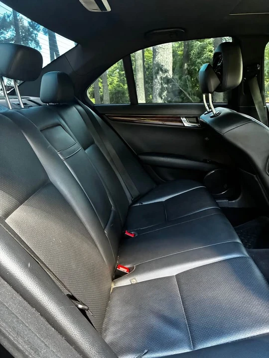 2009 Mercedes-Benz W204 C-Class - Image 8 of 14