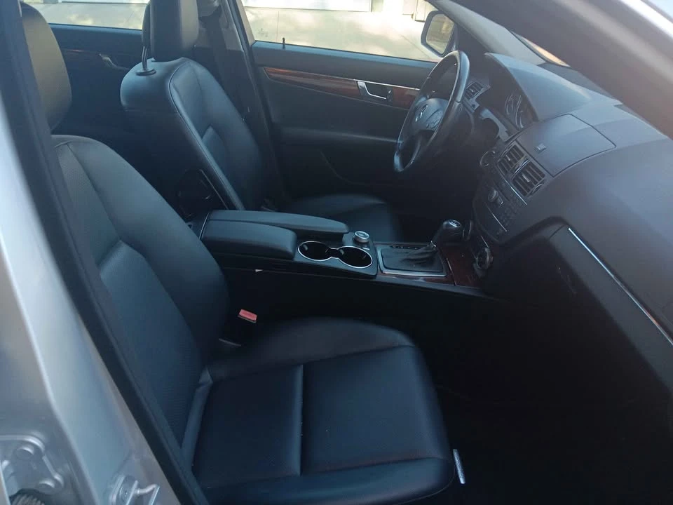 2009 Mercedes-Benz W204 C-Class - Image 4 of 8