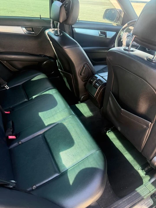 2009 Mercedes-Benz W204 C-Class - Image 11 of 12