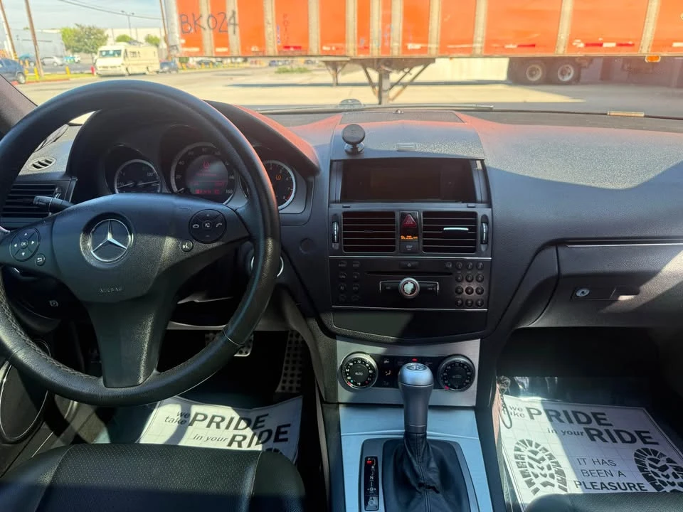2009 Mercedes-Benz W204 C-Class - Image 9 of 12