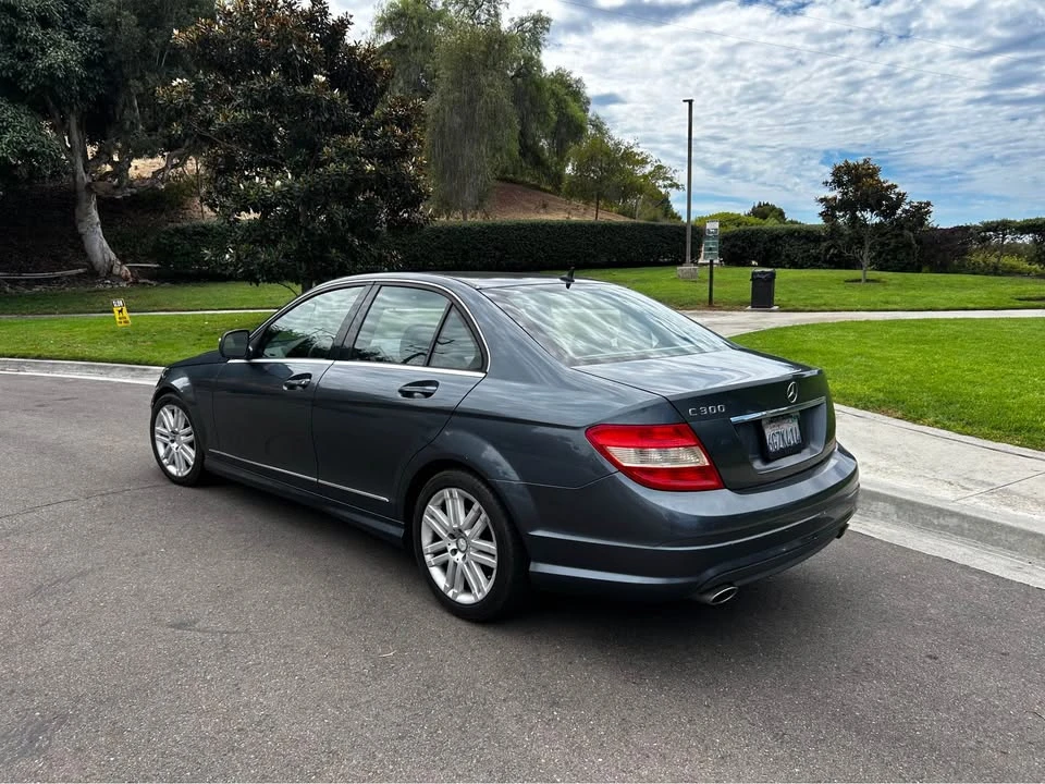 2009 Mercedes-Benz W204 C-Class - Image 4 of 13