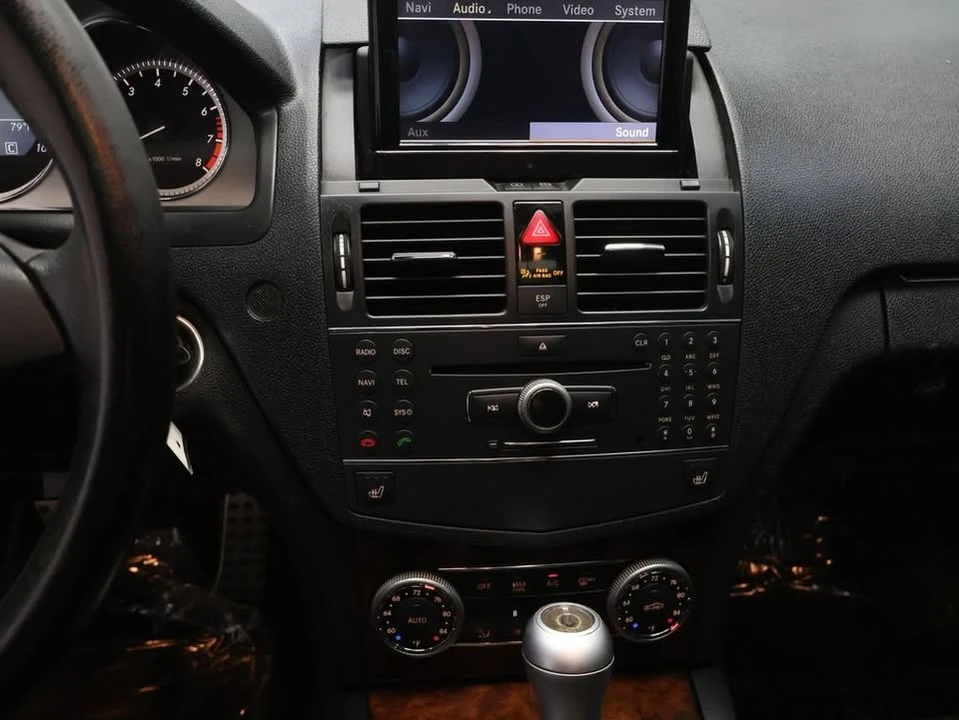 2009 Mercedes-Benz W204 C-Class - Image 15 of 19