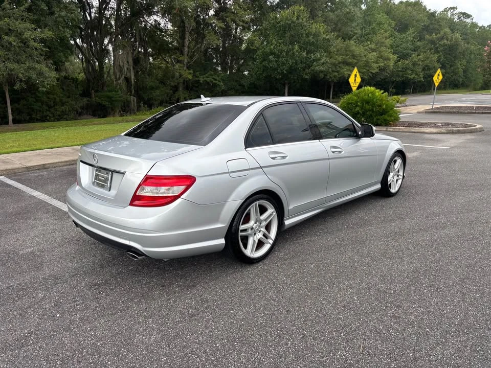 2009 Mercedes-Benz W204 C-Class - Image 6 of 17