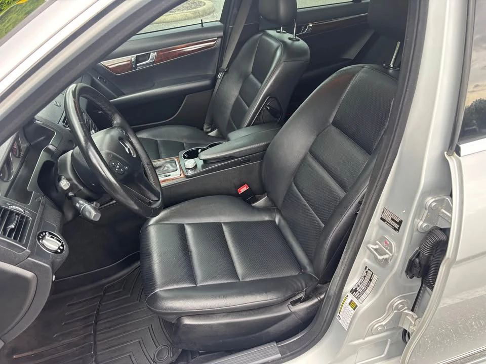 2009 Mercedes-Benz W204 C-Class - Image 13 of 17