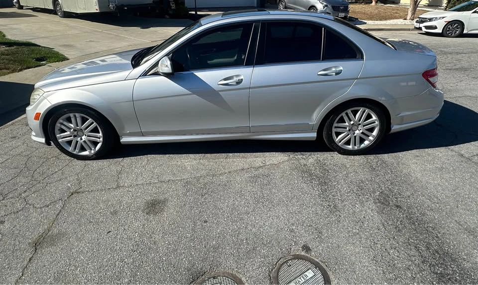 2009 Mercedes-Benz W204 C-Class - Image 8 of 9