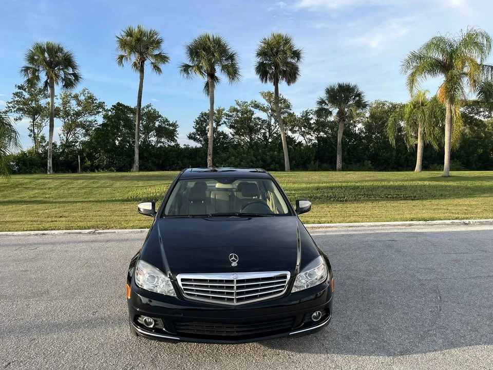 2009 Mercedes-Benz W204 C-Class - Image 11 of 19