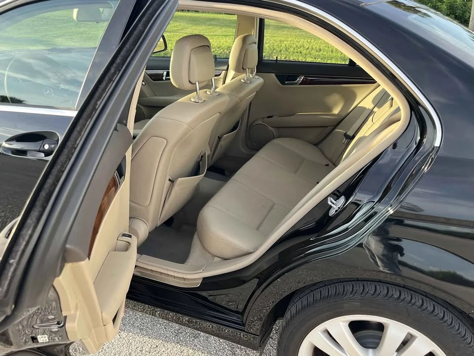 2009 Mercedes-Benz W204 C-Class - Image 6 of 19