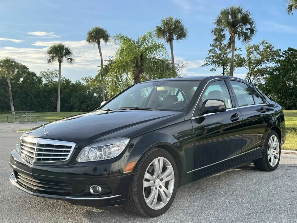 2009 Mercedes-Benz W204 C-Class - Image 3 of 19