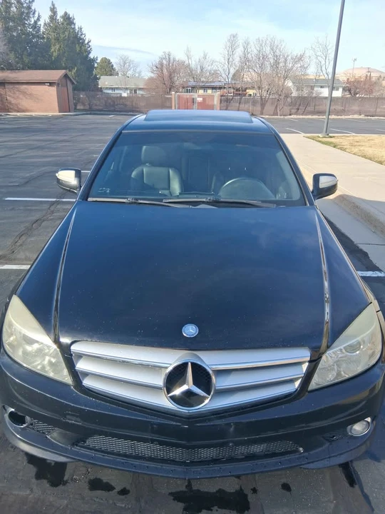 2009 Mercedes-Benz W204 C-Class - Image 2 of 3