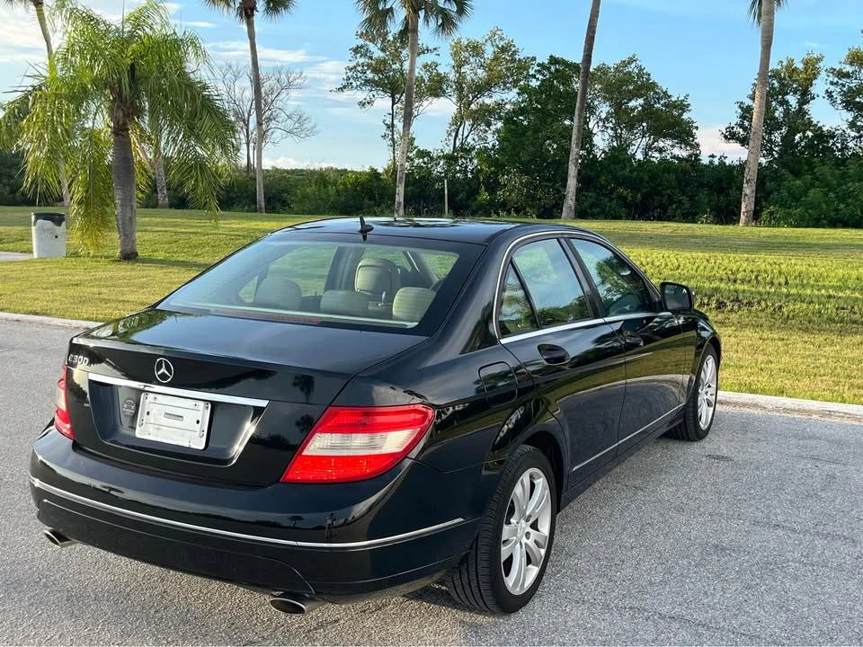 2009 Mercedes-Benz W204 C-Class - Image 6 of 20