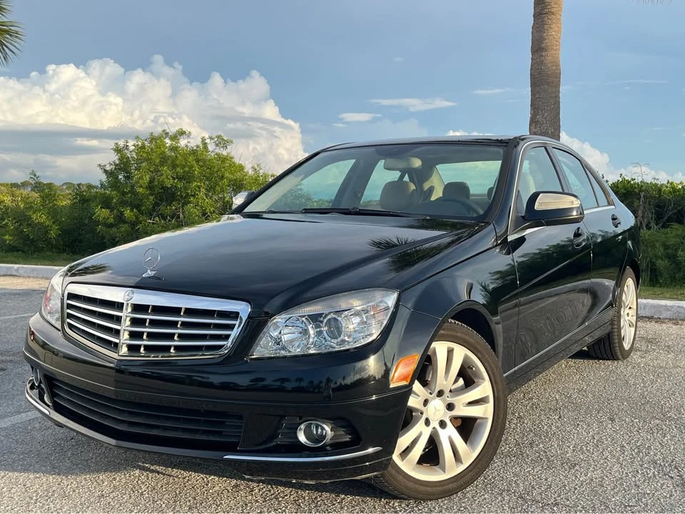 2009 Mercedes-Benz W204 C-Class - Image 3 of 20