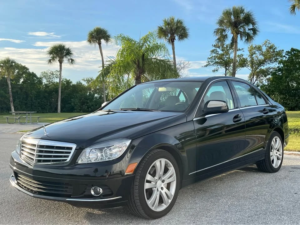 2009 Mercedes-Benz W204 C-Class - Image 11 of 20