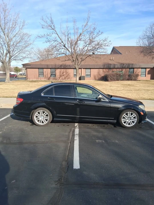 2009 Mercedes-Benz W204 C-Class - Image 4 of 8