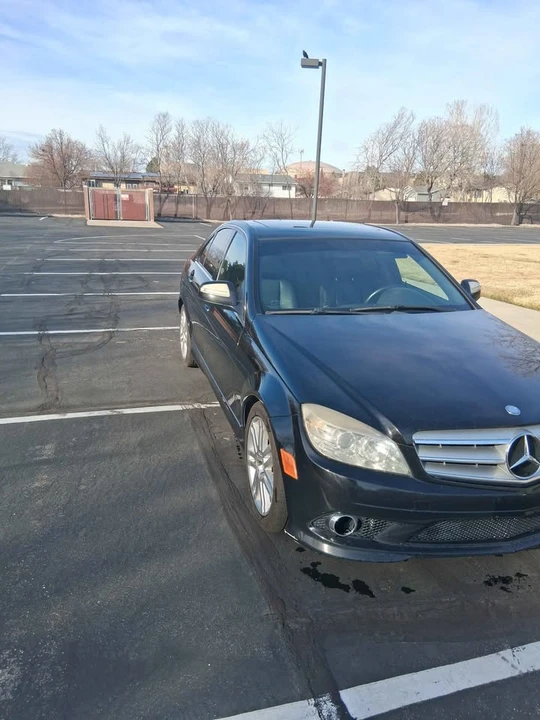 2009 Mercedes-Benz W204 C-Class - Image 2 of 8
