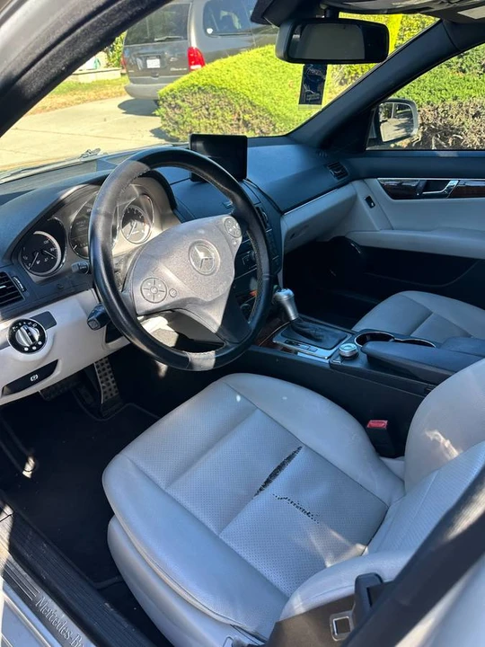 2009 Mercedes-Benz W204 C-Class - Image 6 of 9