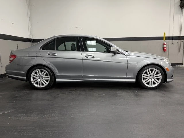 2009 Mercedes-Benz W204 C-Class - Image 5 of 12