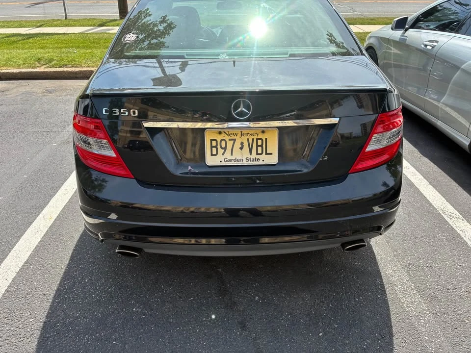2009 Mercedes-Benz W204 C-Class - Image 3 of 3