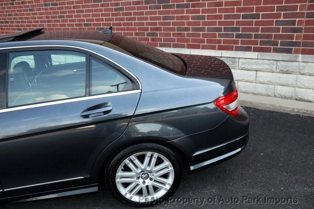 2009 Mercedes-Benz W204 C-Class - Image 7 of 12