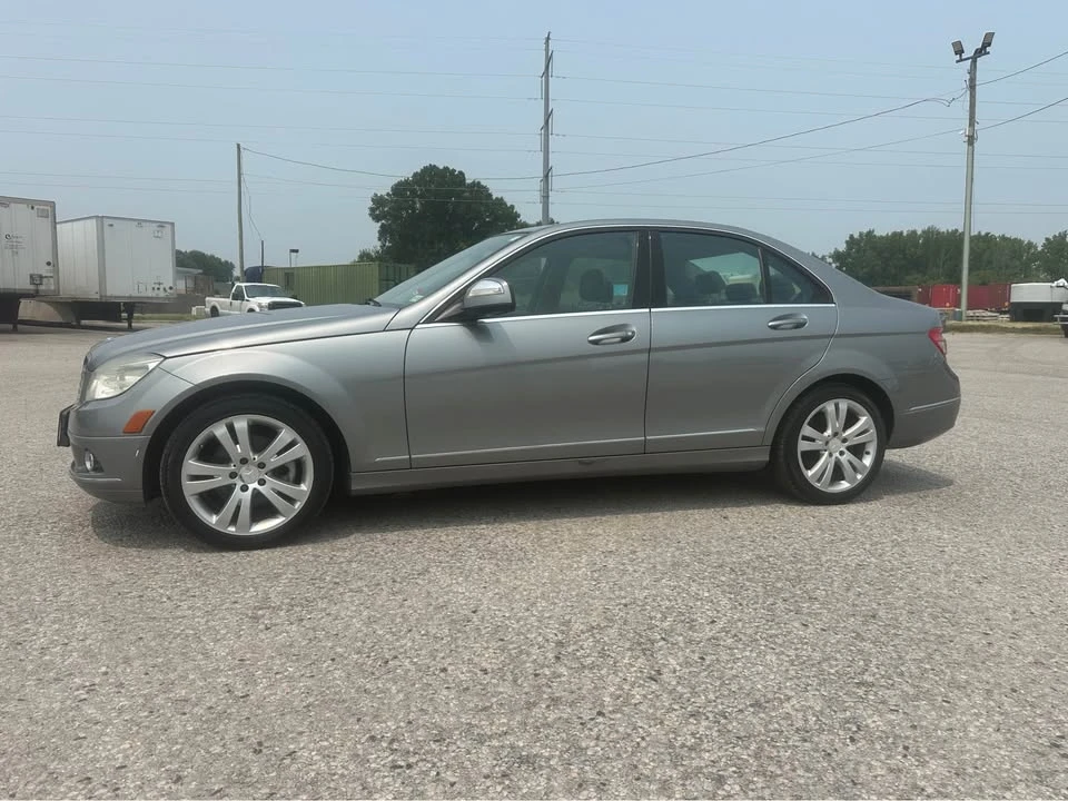 2009 Mercedes-Benz W204 C-Class - Image 4 of 10
