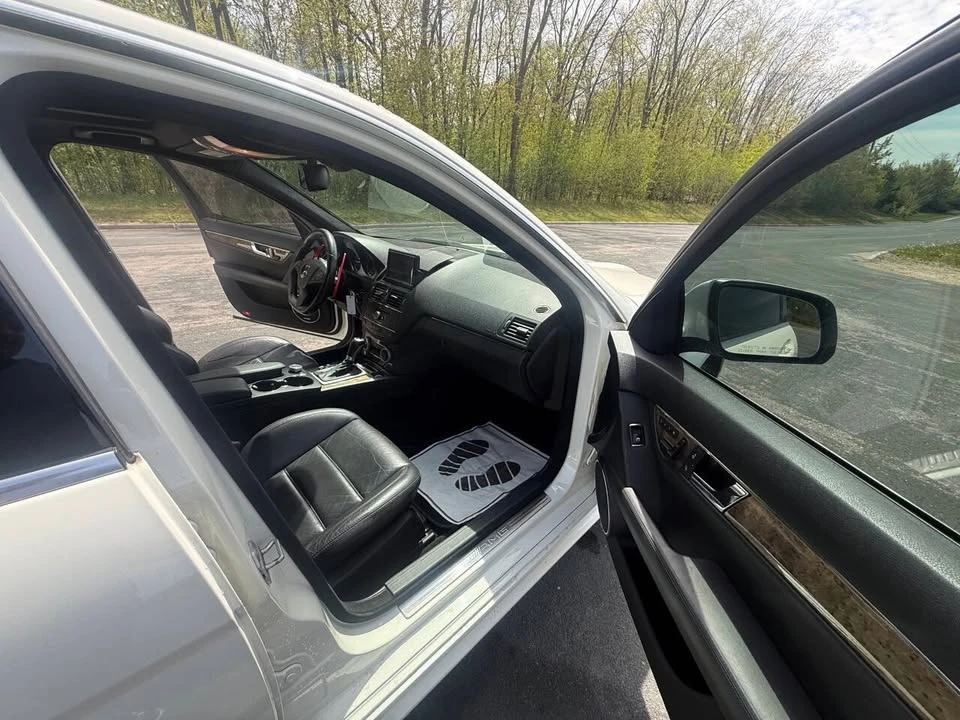 2009 Mercedes-Benz W204 C-Class - Image 14 of 20