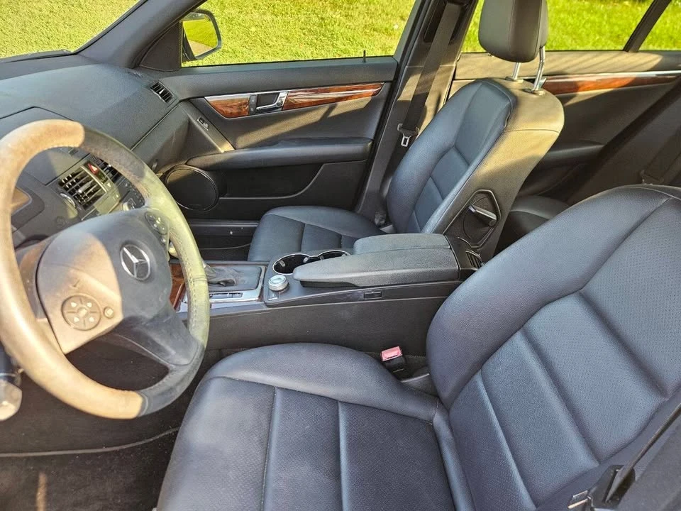 2009 Mercedes-Benz W204 C-Class - Image 10 of 20