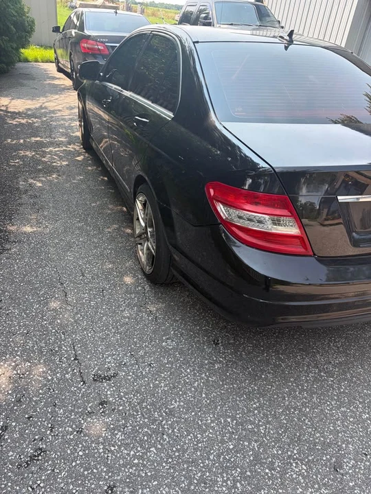 2009 Mercedes-Benz W204 C-Class - Image 6 of 8