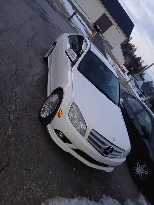 2009 Mercedes-Benz W204 C-Class - Image 8 of 12