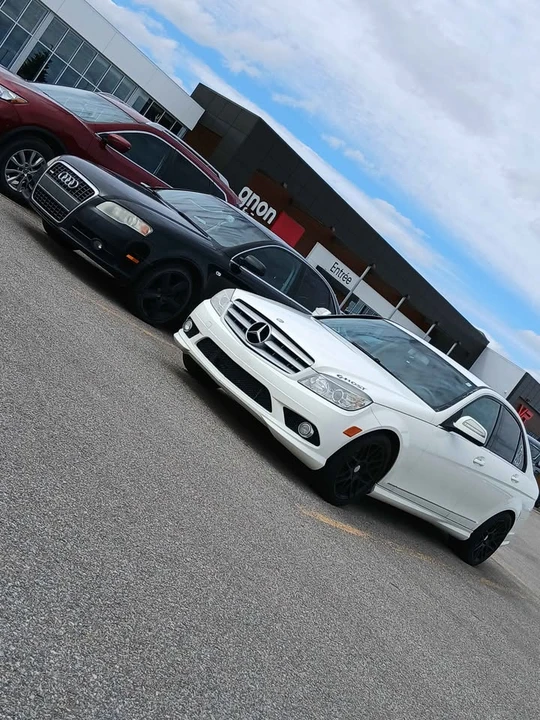 2009 Mercedes-Benz W204 C-Class - Image 2 of 12