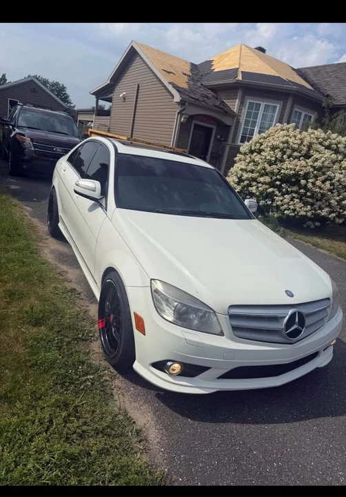 2009 Mercedes-Benz W204 C-Class - Image 3 of 9
