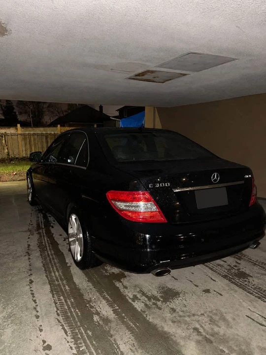 2009 Mercedes-Benz W204 C-Class - Image 2 of 3