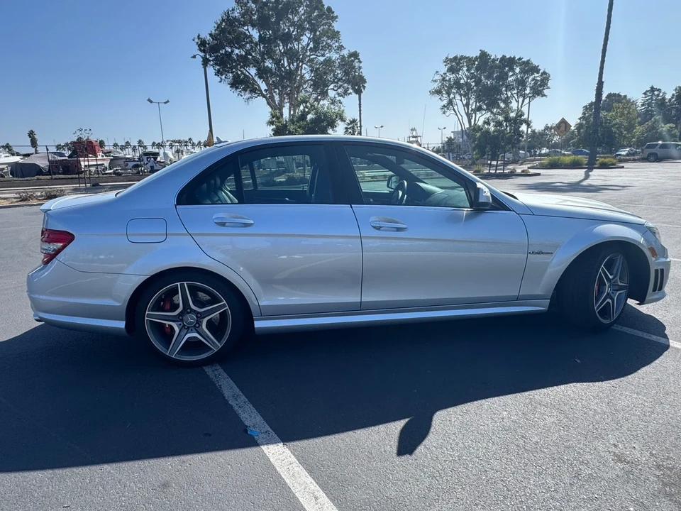2009 Mercedes-Benz W204 C-Class - Image 5 of 21