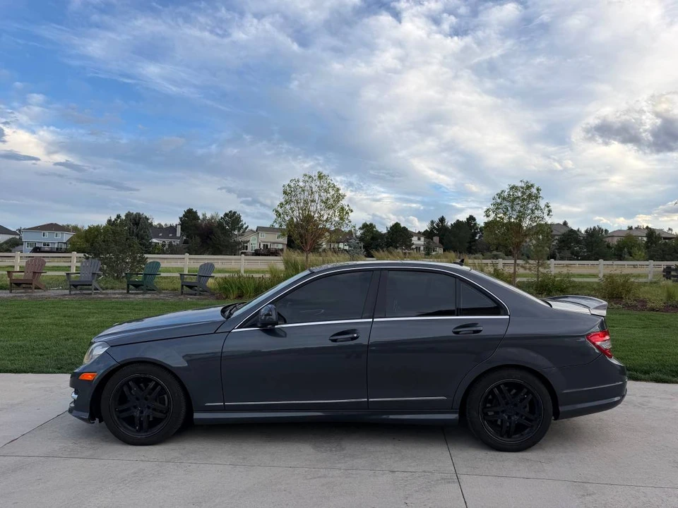 2009 Mercedes-Benz W204 C-Class - Image 8 of 21